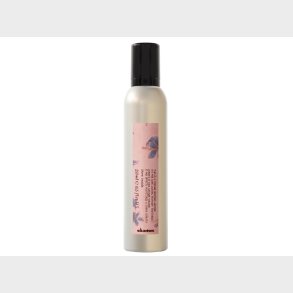 DAVINES MORE INSIDE VOLUME BOOSTING MOUSSE // 250 ML.