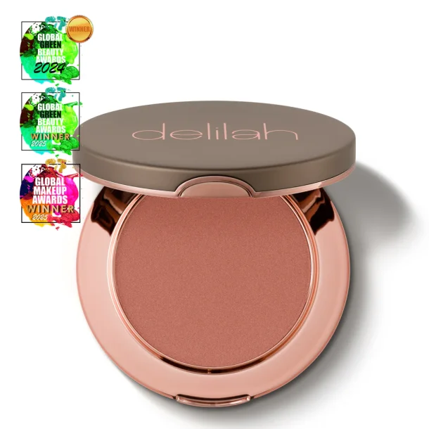 DELILAH Pure Light Illuminating Powder